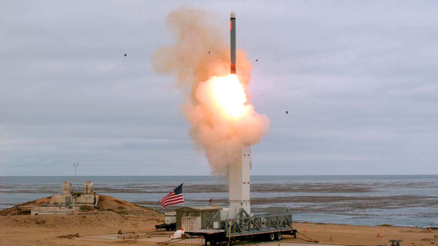 U.S. tests first intermediate-range missile since withdrawing from treaty with Russia A cruise missile launches off the coast of California on Aug. 18. (Scott Howe/Department of Defense/AP)